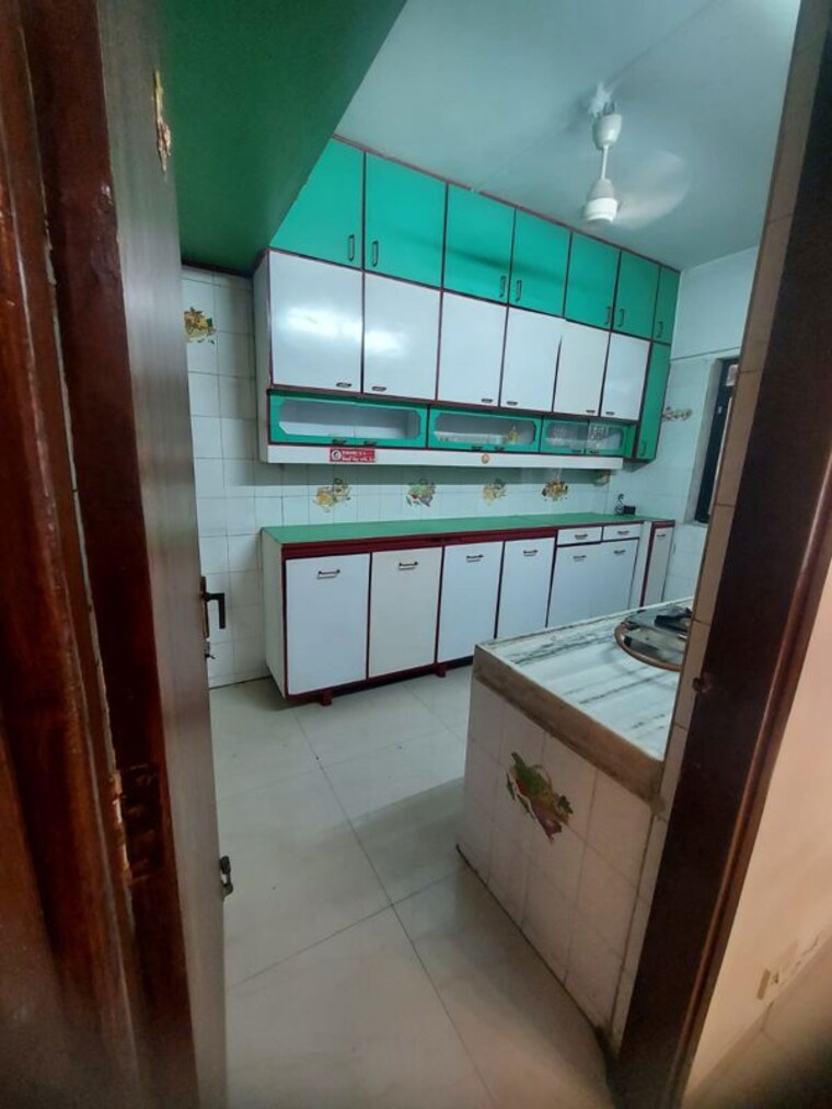 Kitchen, andheri west 1 Bedroom 450 Sq.Ft. Apartment In Andheri West Mumbai 10109102
