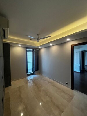 Room in 3 BHK Apartment at M3M Golf Estate Fairway West, Sector 65 – for Rent