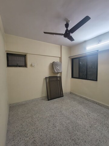 2 BHK Apartment For Rent in Lok Upvan Apartment Phase 2, Vasant Vihar