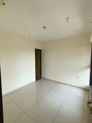 Master Bedroom in 1 BHK Apartment at Chandak 34 Park Estate, Goregaon West – for Rent