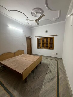 2 BHK Independent House For Rent in Ajabpur Kalan