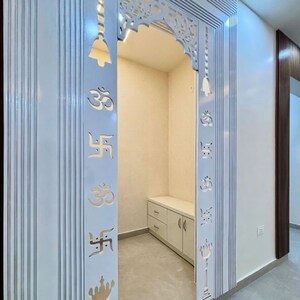 3 BHK Builder Floor – Entrance View at New Industrial Township 3 - for Rent