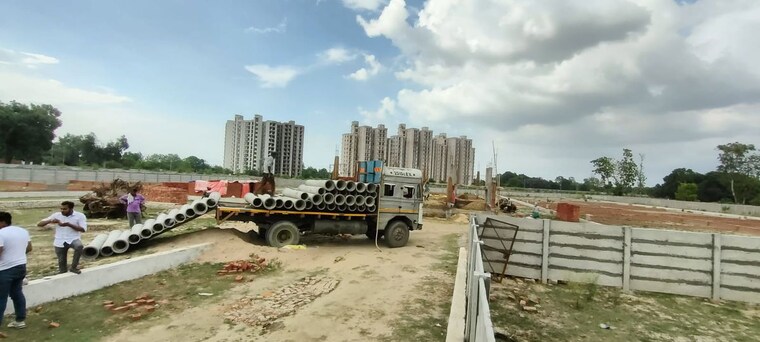 Exterior View, sushant golf city  212 Sq.Yd. Plot In Sushant Golf City Lucknow 10109165