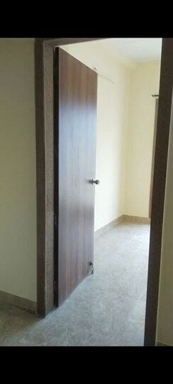 2 BHK Apartment For Rent in Valley Shilp