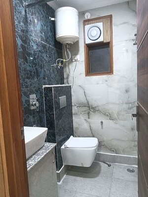 Bathroom in 1 BHK Builder Floor at Malviya Nagar – for Rent