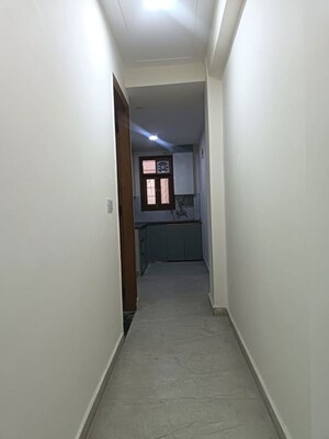 Building Lobby in 1 BHK Builder Floor at Malviya Nagar – for Rent