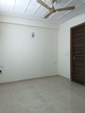 Room in 1 BHK Builder Floor at Malviya Nagar – for Rent