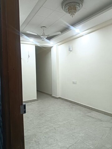 Room in 1 BHK Builder Floor at Malviya Nagar – for Rent