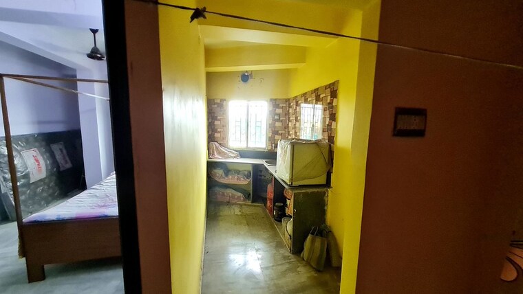 Living Room, dunlop 2 Bedroom 800 Sq.Ft. Apartment In Dunlop Kolkata 10109116