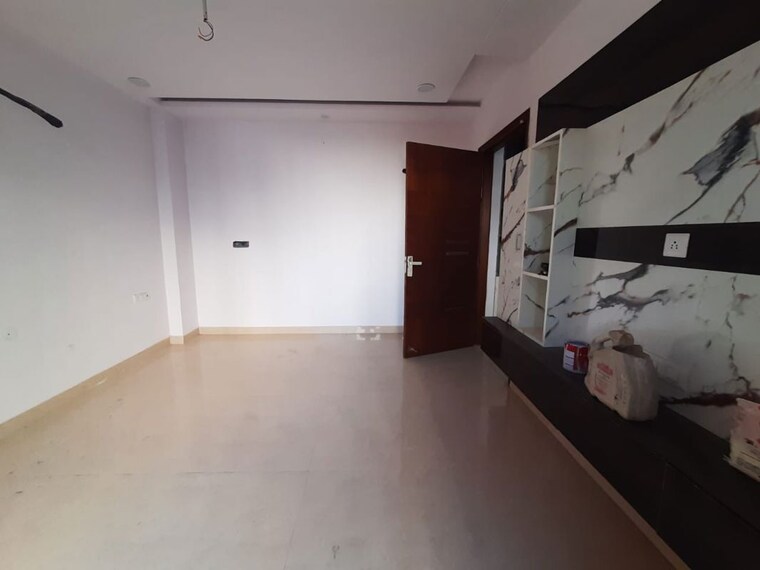 Kitchen, parklands 4 Bedroom 350 Sq.Yd. Builder Floor In Sector 85 Faridabad 10109271