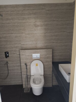 Attached Bathroom in 4 BHK Apartment at Rajesh Raj Infinia, Malad West – for Rent