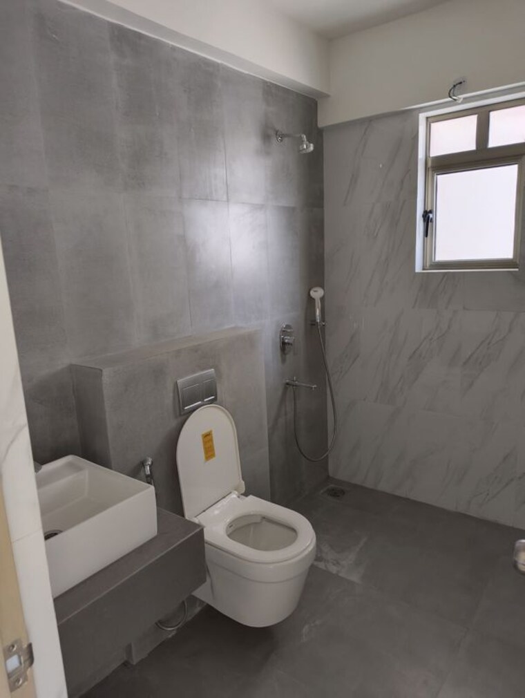Attached Bathroom, rajesh-raj-infinia 4 Bedroom 1200 Sq.Ft. Apartment In Malad West Mumbai 10109266