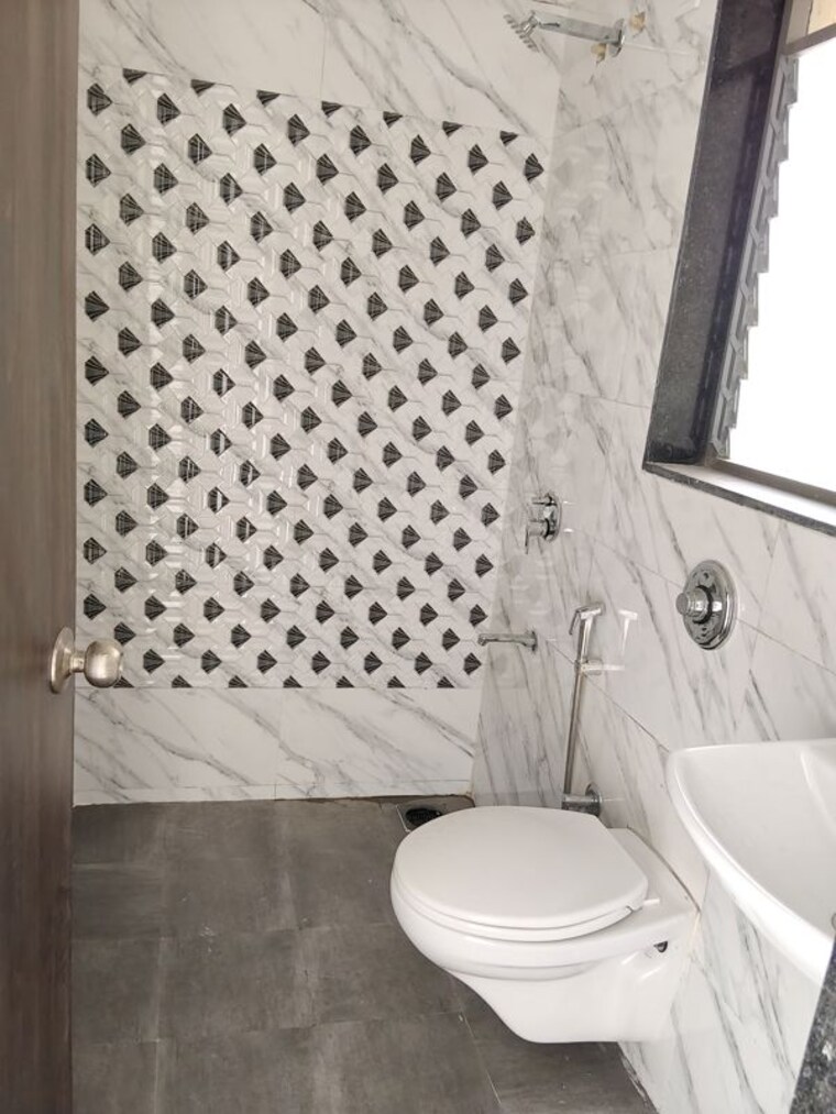 Attached Bathroom, uk-iridium 1 Bedroom 420 Sq.Ft. Apartment In Kandivali East Mumbai 10109256