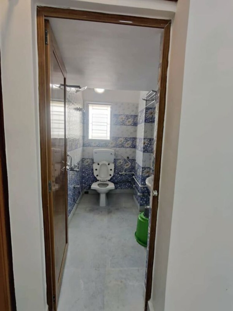 Bathroom, godrej-zenith 3 Bedroom 2211 Sq.Ft. Apartment In Sector 89 Gurgaon 10109243