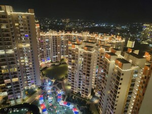 Master Plan in 3 BHK Apartment at Shapoorji Pallonji Joyville Gurgaon, Sector 102 – for Rent