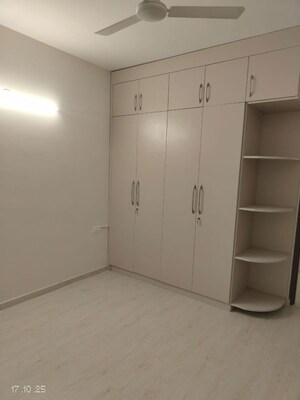 Room in 3 BHK Apartment at Shapoorji Pallonji Joyville Gurgaon, Sector 102 – for Rent