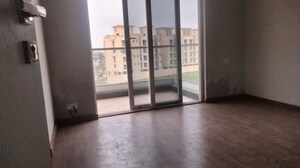 Room in 3 BHK Apartment at Shapoorji Pallonji Joyville Gurgaon, Sector 102 – for Rent