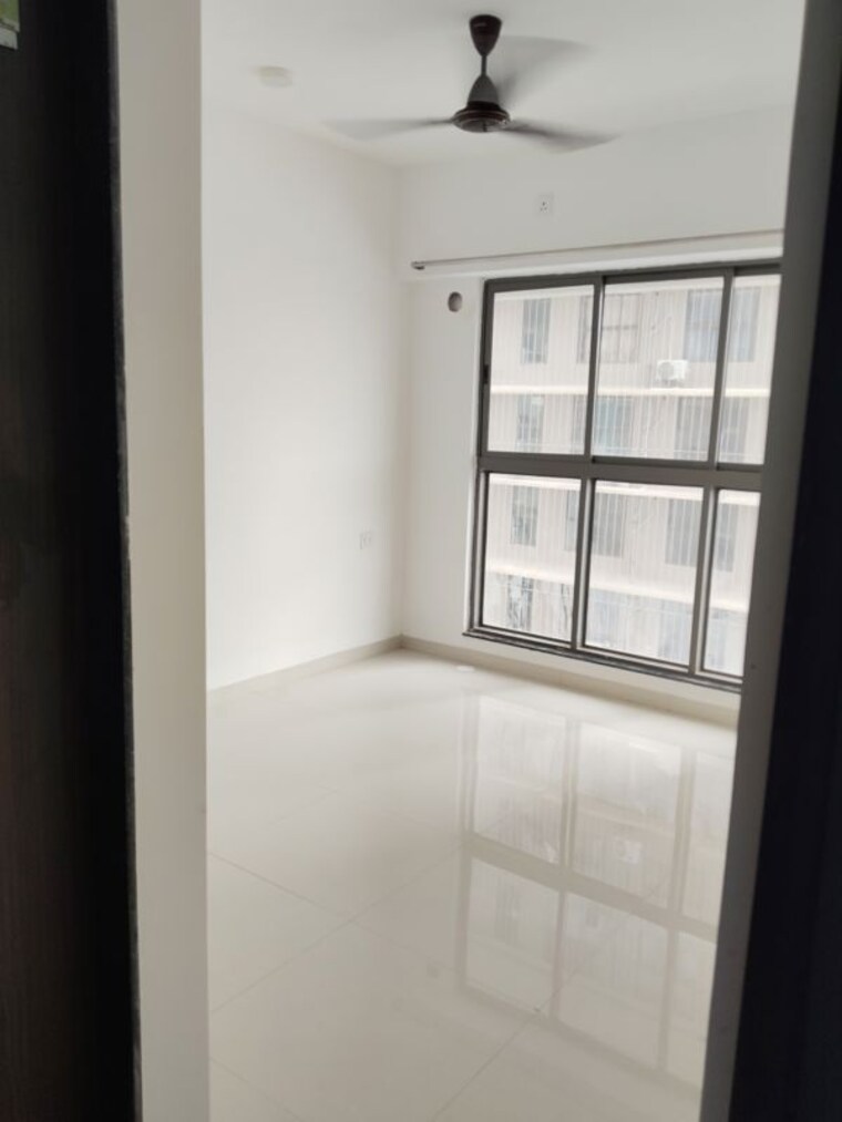Room, uk-iridium 1 Bedroom 410 Sq.Ft. Apartment In Kandivali East Mumbai 10109301