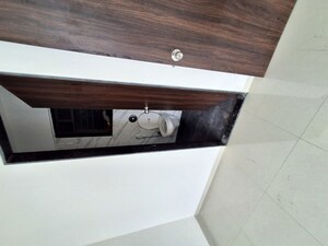 Furnished Amenities in 1 BHK Apartment at UK Iridium, Kandivali East – for Rent