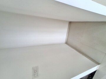 Room in 1 BHK Apartment at UK Iridium, Kandivali East – for Rent