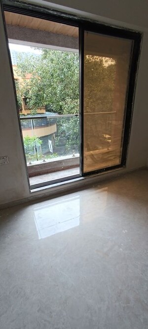 Room in 3 BHK Apartment at Nerul – for Rent