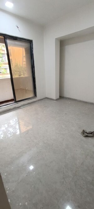 Room in 3 BHK Apartment at Nerul – for Rent