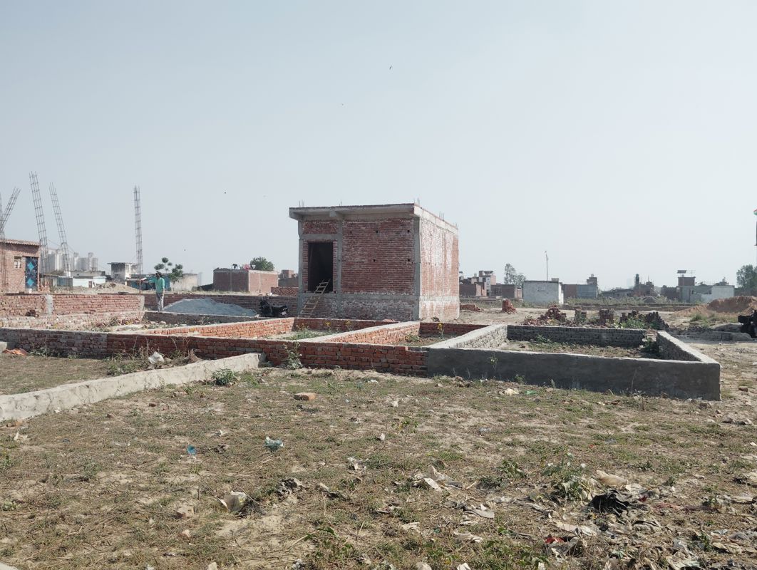 Plot For Sale in Sector 115