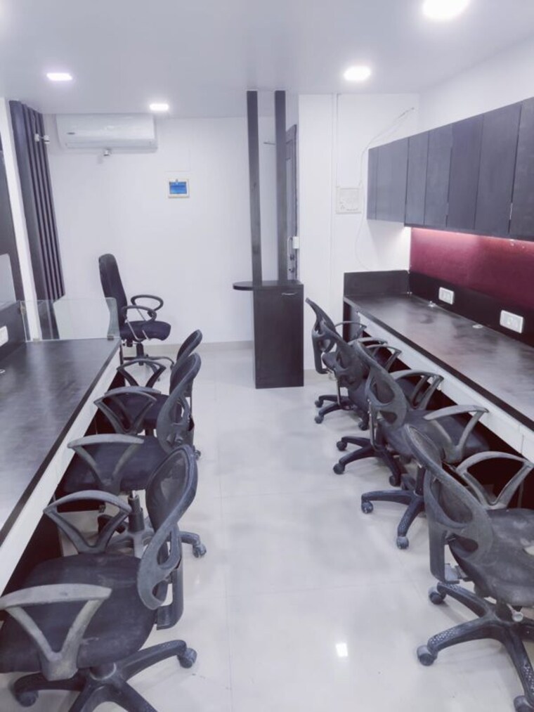 Floor Plan, aditya-banarsi-heritage Commercial Office Space 700 Sq.Ft. In Malad West Mumbai 10109327