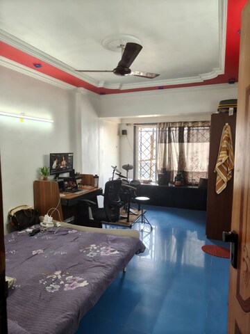 Living Room in 3 BHK Apartment at RNA Heights, Andheri East – for Rent