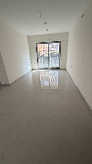 Room in 3 BHK Apartment at Hyde Park CHS, Kharghar – for Rent