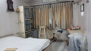 Living Room in 3 BHK Apartment at Juhu – for Rent