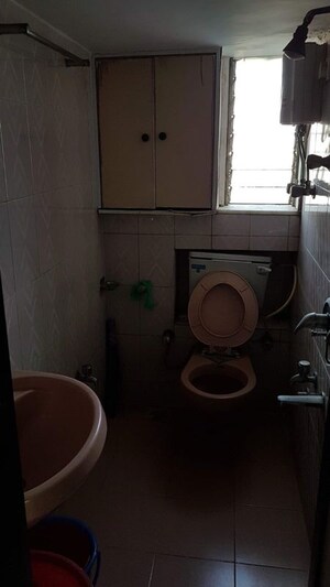 Master Bedroom in 3 BHK Apartment at Juhu – for Rent