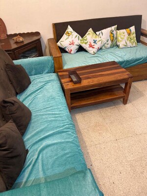 Bedroom in 2 BHK Apartment at Anandpuri – for Rent