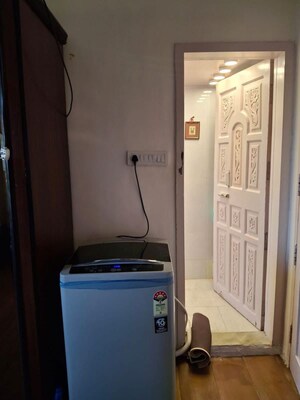 Furnished Amenities in 1 BHK Apartment at Sea Breeze Worli, Worli – for Rent