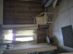 Staircase in 3.5 BHK Apartment at Mayur Vihar – for Rent