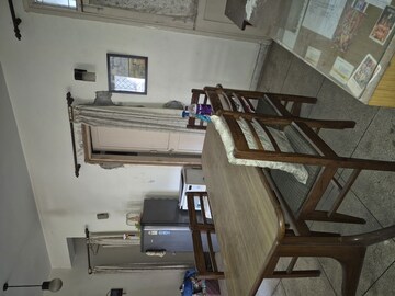 Staircase in 3.5 BHK Apartment at Mayur Vihar – for Rent