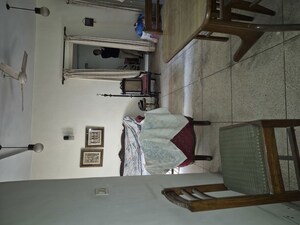 Master Bedroom in 3.5 BHK Apartment at Mayur Vihar – for Rent