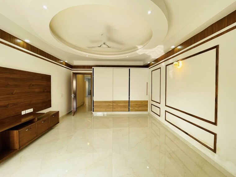 Room, parklands 3 Bedroom 250 Sq.Yd. Builder Floor In Sector 85 Faridabad 10109356