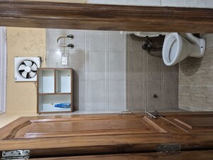Bathroom in 1 RK Builder Floor at Mayur Vihar – for Rent