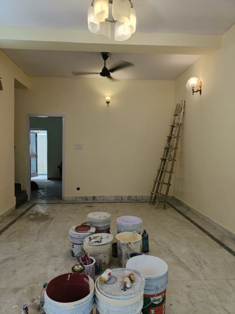 Bathroom, rwa-apartments-sector-26 2 Bedroom 950 Sq.Ft. Builder Floor In Sector 26 Noida 10109366