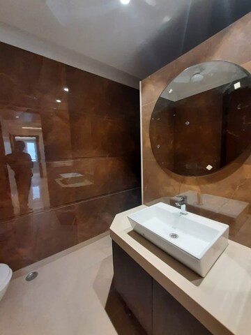 Furnished Amenities in 4 BHK Builder Floor at Parklands, Sector 85 – for Sale