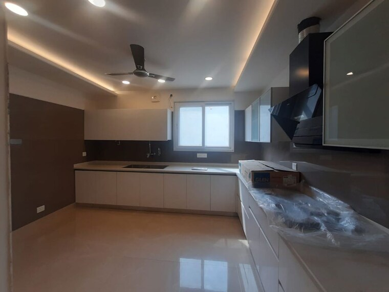 Kitchen, parklands 4 Bedroom 352 Sq.Yd. Builder Floor In Sector 85 Faridabad 10109384