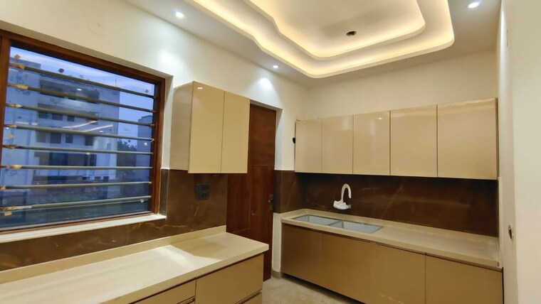 Kitchen, bp-homes 4 Bedroom 380 Sq.Yd. Builder Floor In Sector 85 Faridabad 10109388