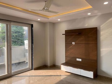 Building Lobby in 4 BHK Builder Floor at Parklands, Sector 85 – for Sale