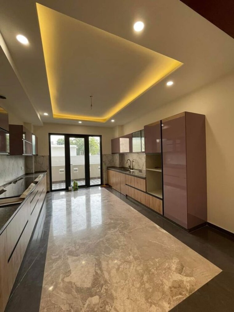 undefined, parklands 4 Bedroom 350 Sq.Yd. Builder Floor In Sector 85 Faridabad 10109401