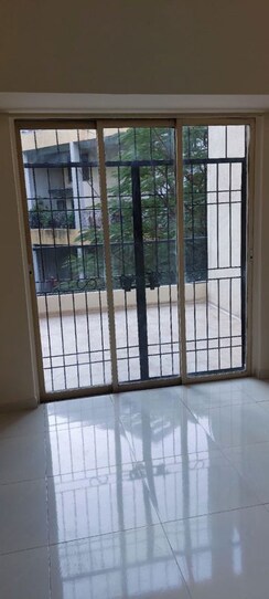 2 BHK Apartment For Rent in Majestique Signature Towers