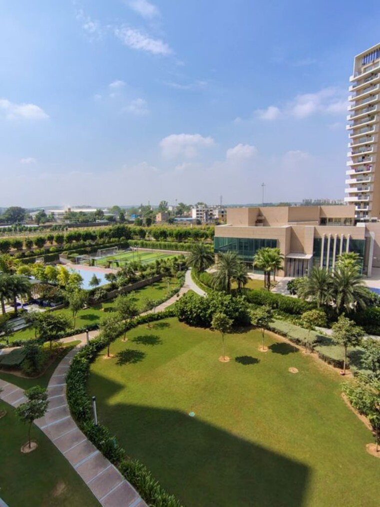 Garden, ireo-the-corridors 3 Bedroom 1727 Sq.Ft. Apartment In Sector 67a Gurgaon 10109403
