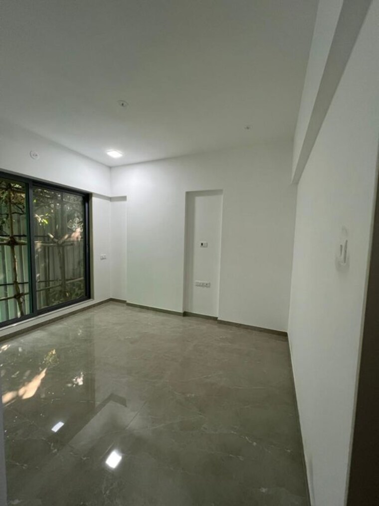 Room, malad west 2 Bedroom 617 Sq.Ft. Apartment In Malad West Mumbai 10109412