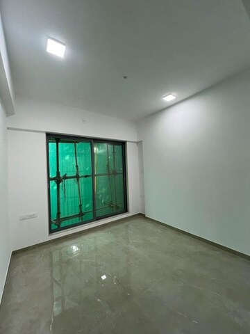 Room in 2 BHK Apartment at Malad West – for Sale