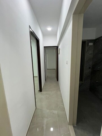 2 BHK Apartment For Sale in Malad West